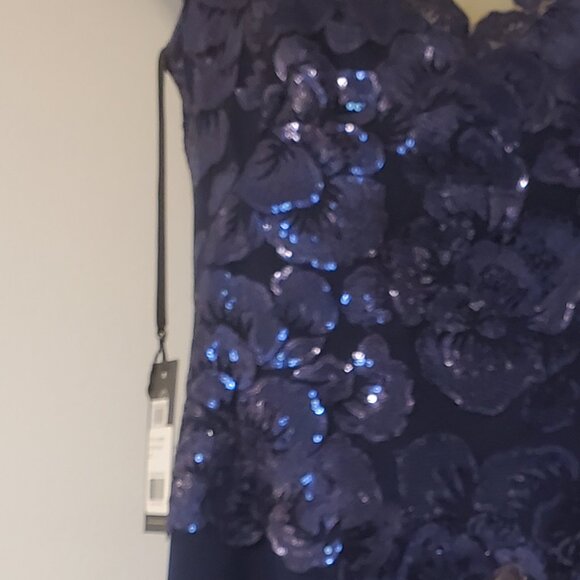 Tadashi Shoji Alvaro (navy) embroidered lace evening gown size 6 - Picture 8 of 10